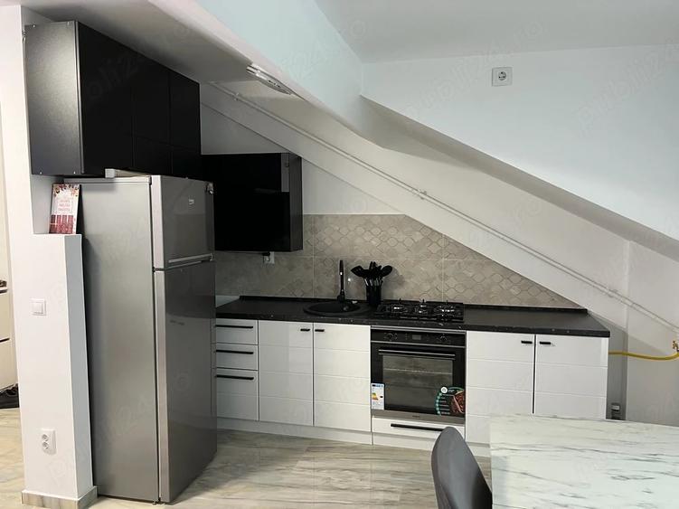 Apartament cu 2 camere decomandat în Jiului
