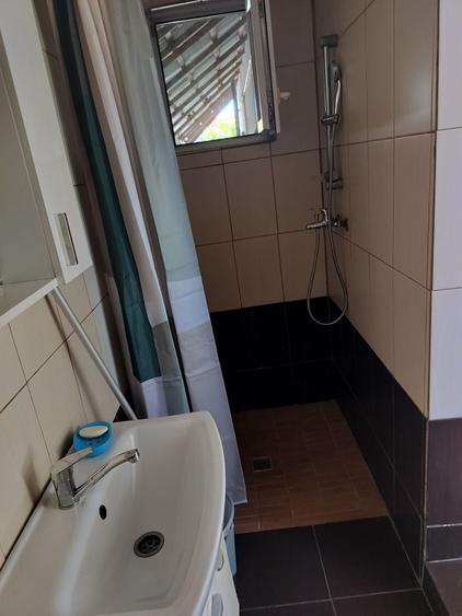 Garsonieră decomandată în Iris