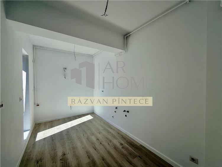 Apartament cu 2 camere decomandat în Albert