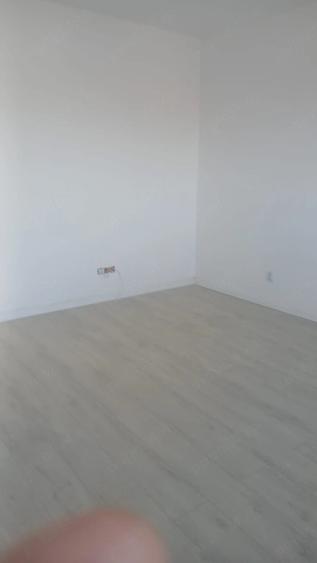Casă cu Teren 175 Mp în Central