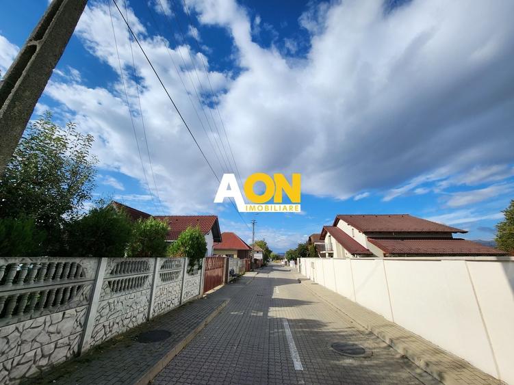 Teren Construcții intravilan de 2097 mp, în Periferie