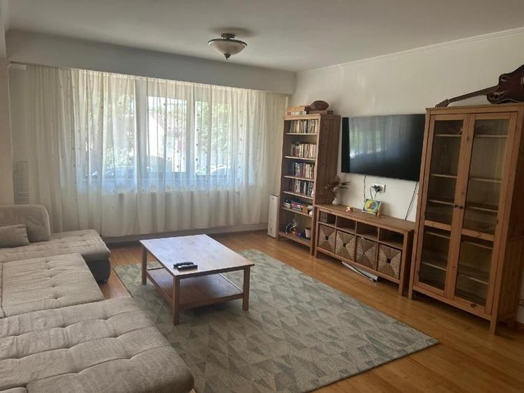 Apartament cu 2 camere semidecomandat în Bucureștii Noi