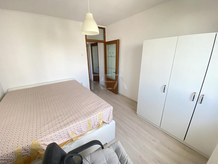 Apartament cu 4 camere semidecomandat, mobilat în Rahova