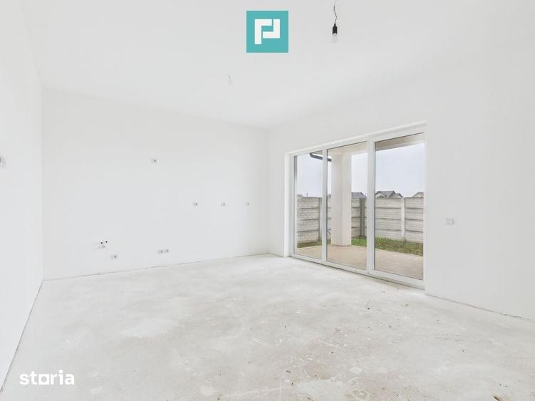 Casă cu 3 camere cu Teren 250 Mp în Tokai