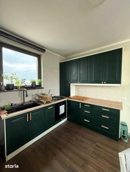 Apartament cu 3 camere, mobilat în Sud