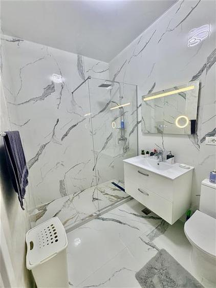 Apartament cu 2 camere decomandat, mobilat în Tomis Nord