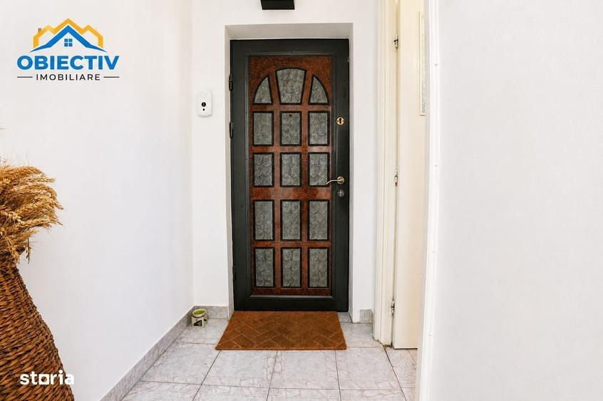 Apartament 4 camere , centru , etaj 1 - 4