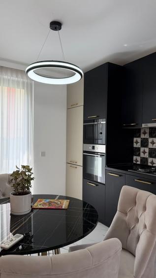 Duplex cu 5 camere cu Canalizare în Otopeni