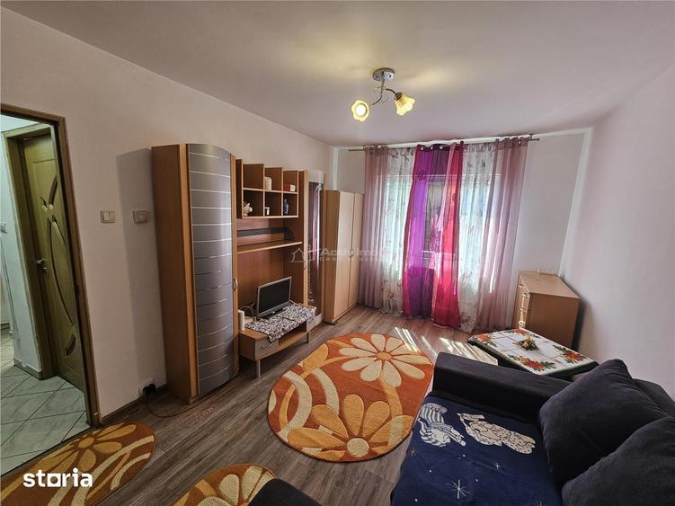 Garsonieră decomandată în Calea Caransebeșului