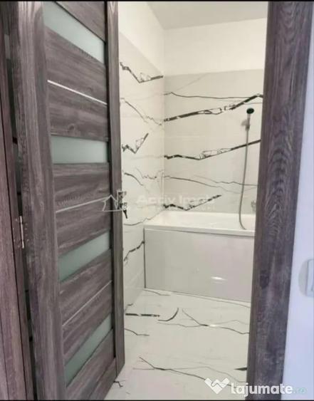 Casă cu 3 camere cu Teren 400 Mp în Central
