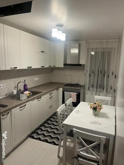 Vand apartament 2 camere in zona Tudor - 9