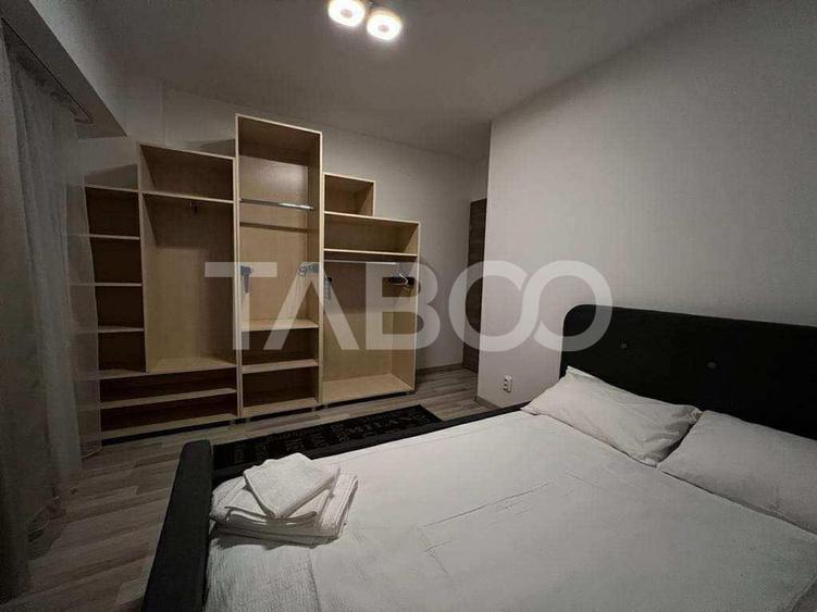 Apartament cu 3 camere decomandat, mobilat în Central