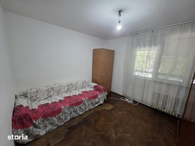 Apartament cu 2 camere semidecomandat în Berceni — fotografia 2