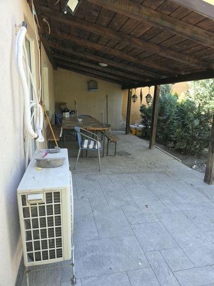 Casă cu 2 camere cu Teren 800 Mp în Central