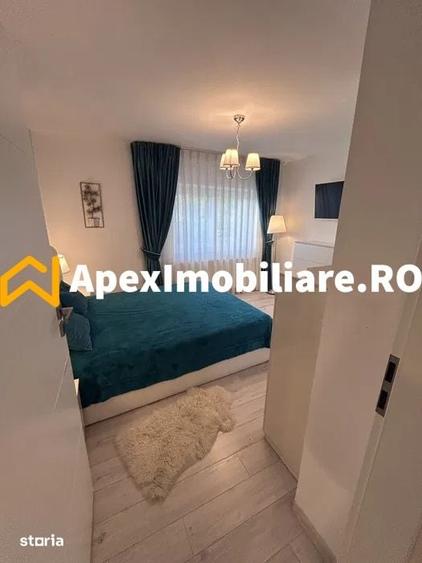 Apartament cu 3 camere semidecomandat în Central