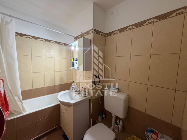 Apartament cu 2 camere decomandat în Aradului