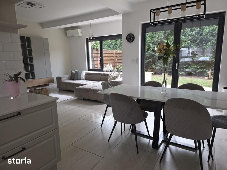 Apartament cu 5 camere în Subcetate