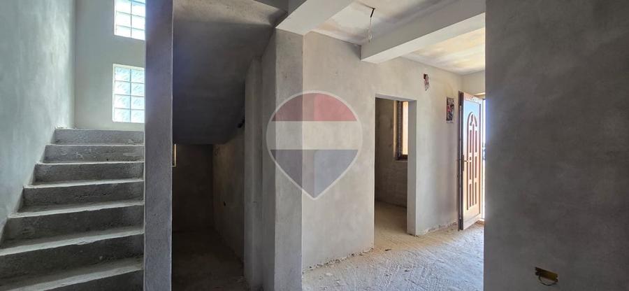 Casă individuală cu 4 camere cu Teren 301 Mp în Zimandu Nou