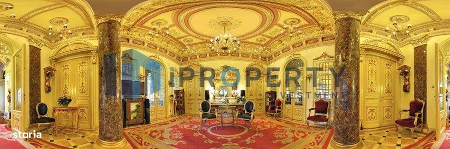 Casă cu 10 camere cu Teren 2000 Mp în Romană