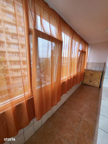 Apartament cu 2 camere în Podu Roș