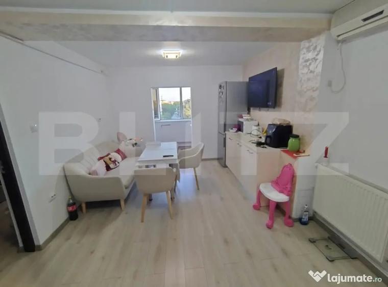 Apartament cu 3 camere decomandat în 1 Mai