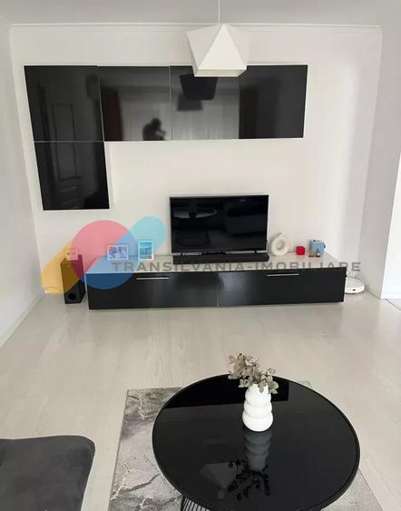 Apartament cu 3 camere decomandat în Grigorescu
