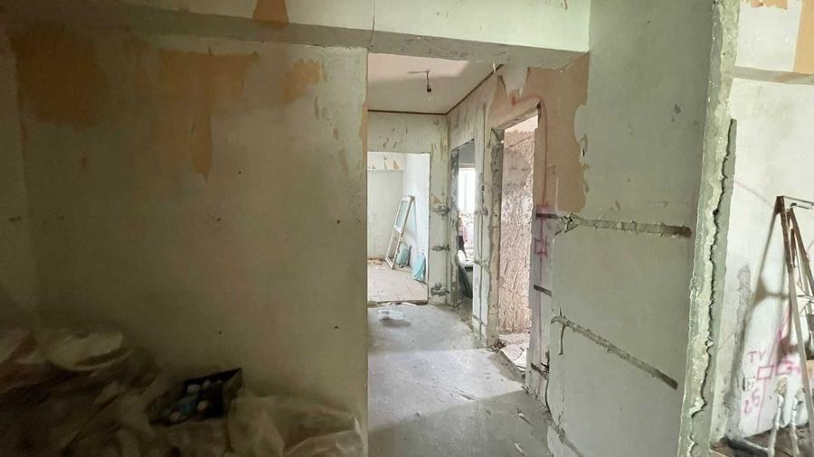 Apartament cu 4 camere decomandat în Central