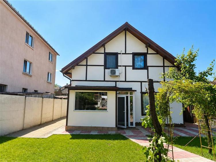 Casă individuală cu 2 camere cu Teren 350 Mp în Craiter