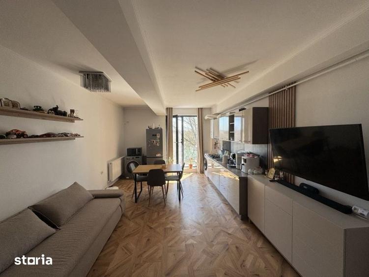 Apartament cu 2 camere în Palazu Mare