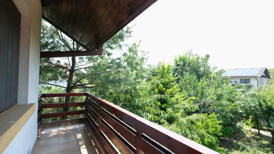Casă individuală cu 5 camere cu Canalizare în Corbeanca