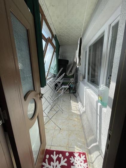 Apartament cu 3 camere decomandat în Giulești