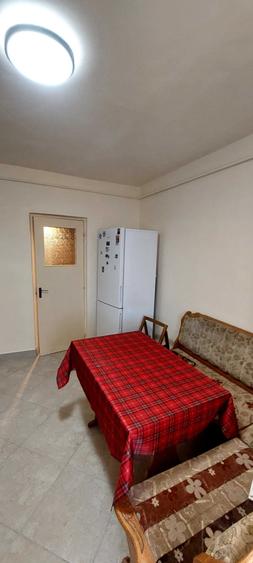 Apartament cu 4 camere decomandat în Păcurari