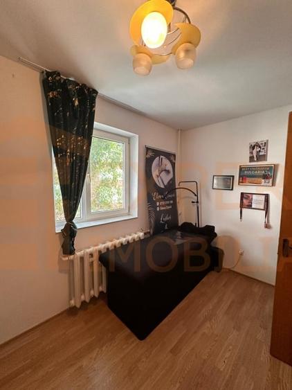 Apartament cu 2 camere semidecomandat, mobilat în City Park Mall