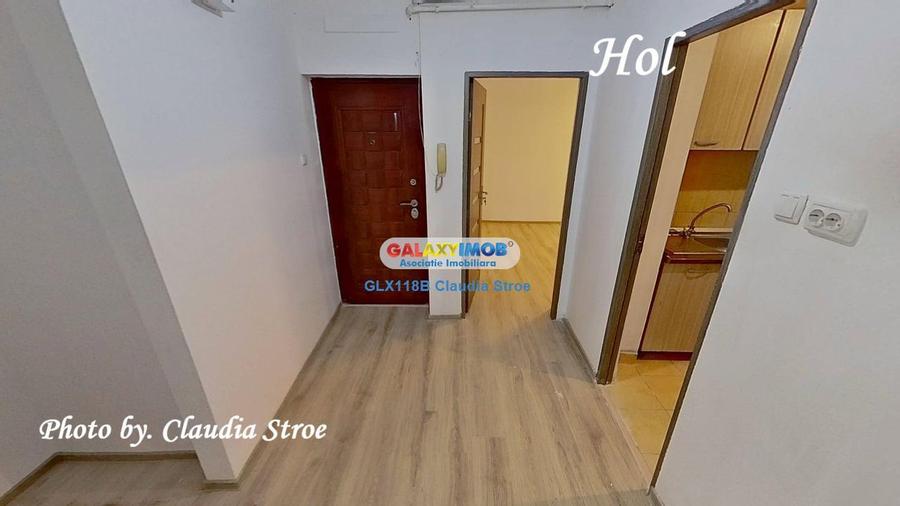 Apartament cu 3 camere decomandat în Dristor