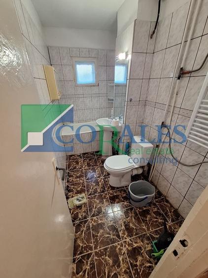 Apartament cu 2 camere semidecomandat, mobilat în Soarelui
