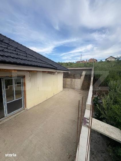 Casă cu 3 camere în Jucu
