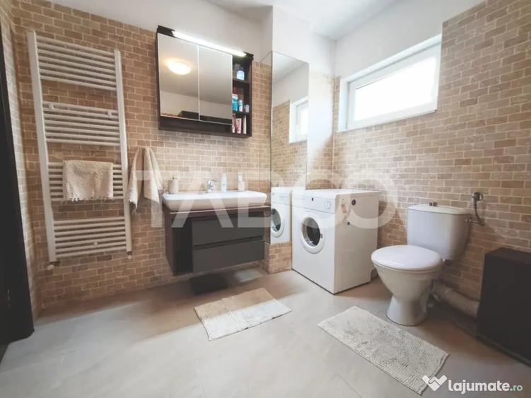 Apartament cu 4 camere semidecomandat în Între Lacuri