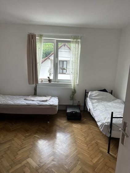 Casă cu 4 camere în Sebeș