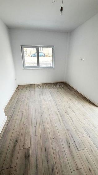 Casă individuală cu 3 camere cu Canalizare în Păcurari