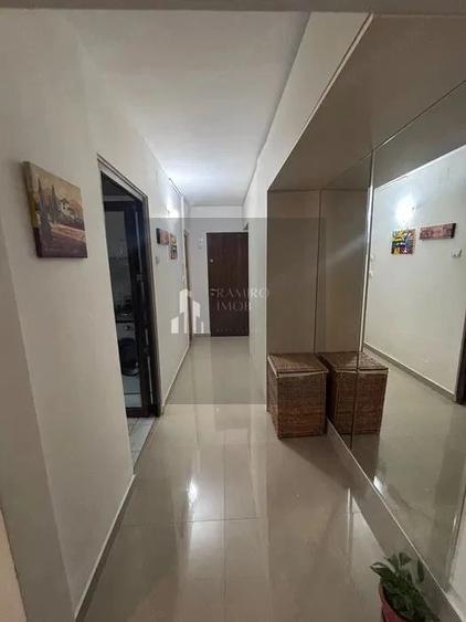 Apartament cu 2 camere decomandat în Tineretului