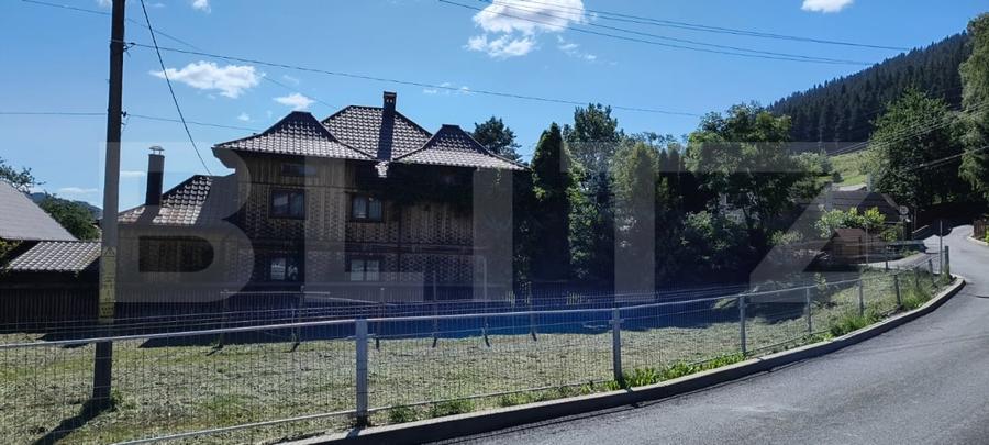 Casă individuală cu 8 camere cu Teren 1756 Mp în Câmpulung Moldovenesc