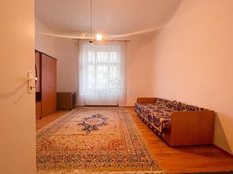 Apartament cu 2 camere decomandat, mobilat în Semicentral