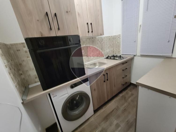 Garsonieră decomandată, mobilată în Vatra Luminoasă