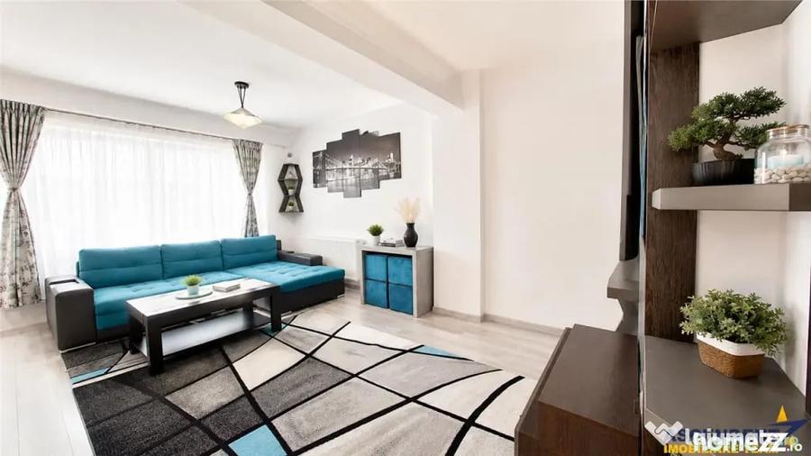 Apartament cu 3 camere decomandat în Centură
