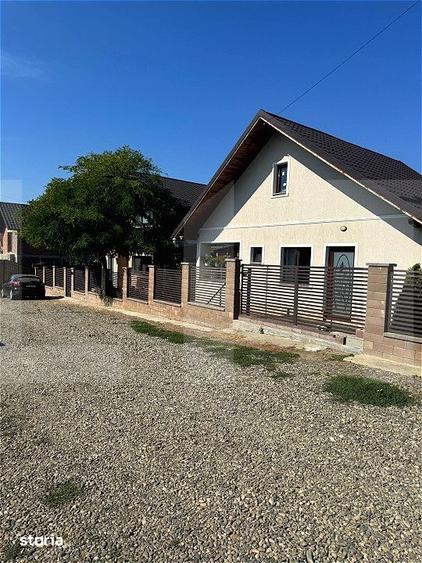 Casă cu 5 camere cu Teren 514 Mp în Mihai Eminescu