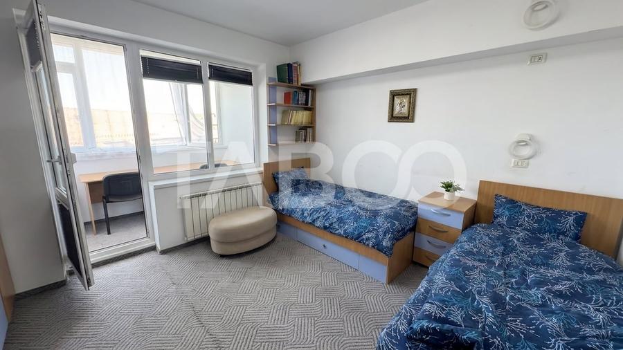 Apartament cu 3 camere decomandat, mobilat în Terezian