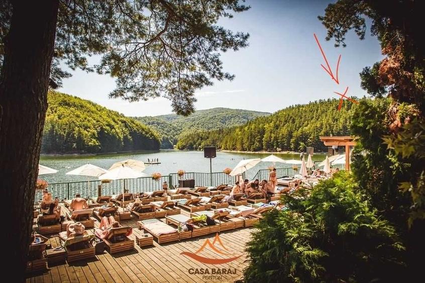 Teren de 965 mp, în Poiana
