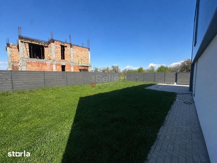 Casă cu 4 camere cu Teren 537 Mp în Central
