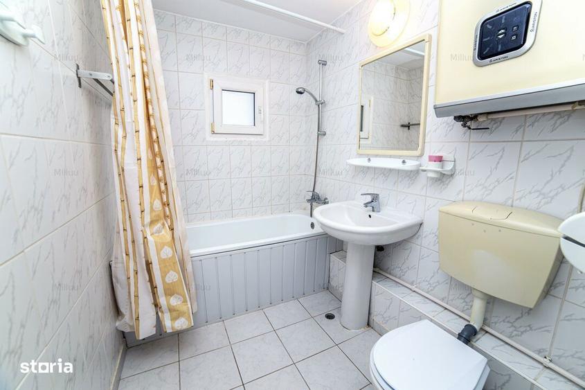 Apartament cu 3 camere decomandat, mobilat în Berceni
