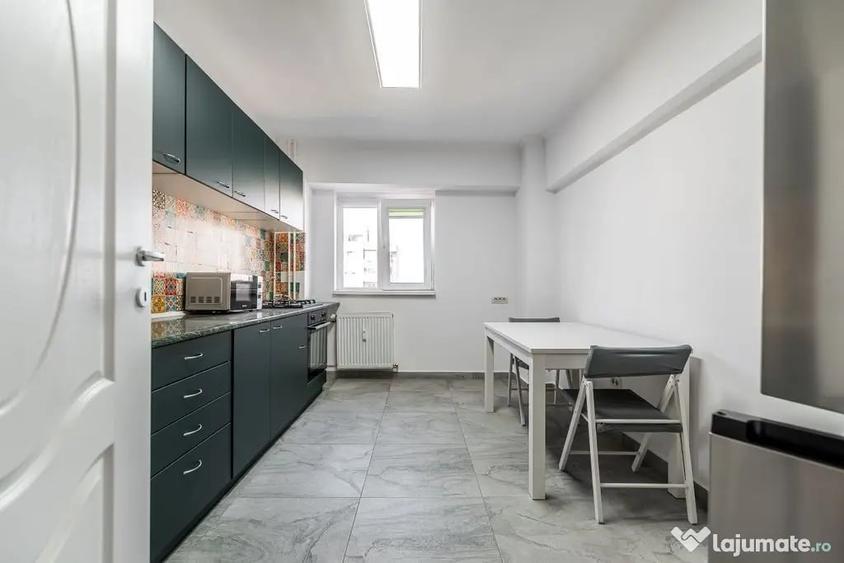 Apartament cu 2 camere semidecomandat în Aurel Vlaicu